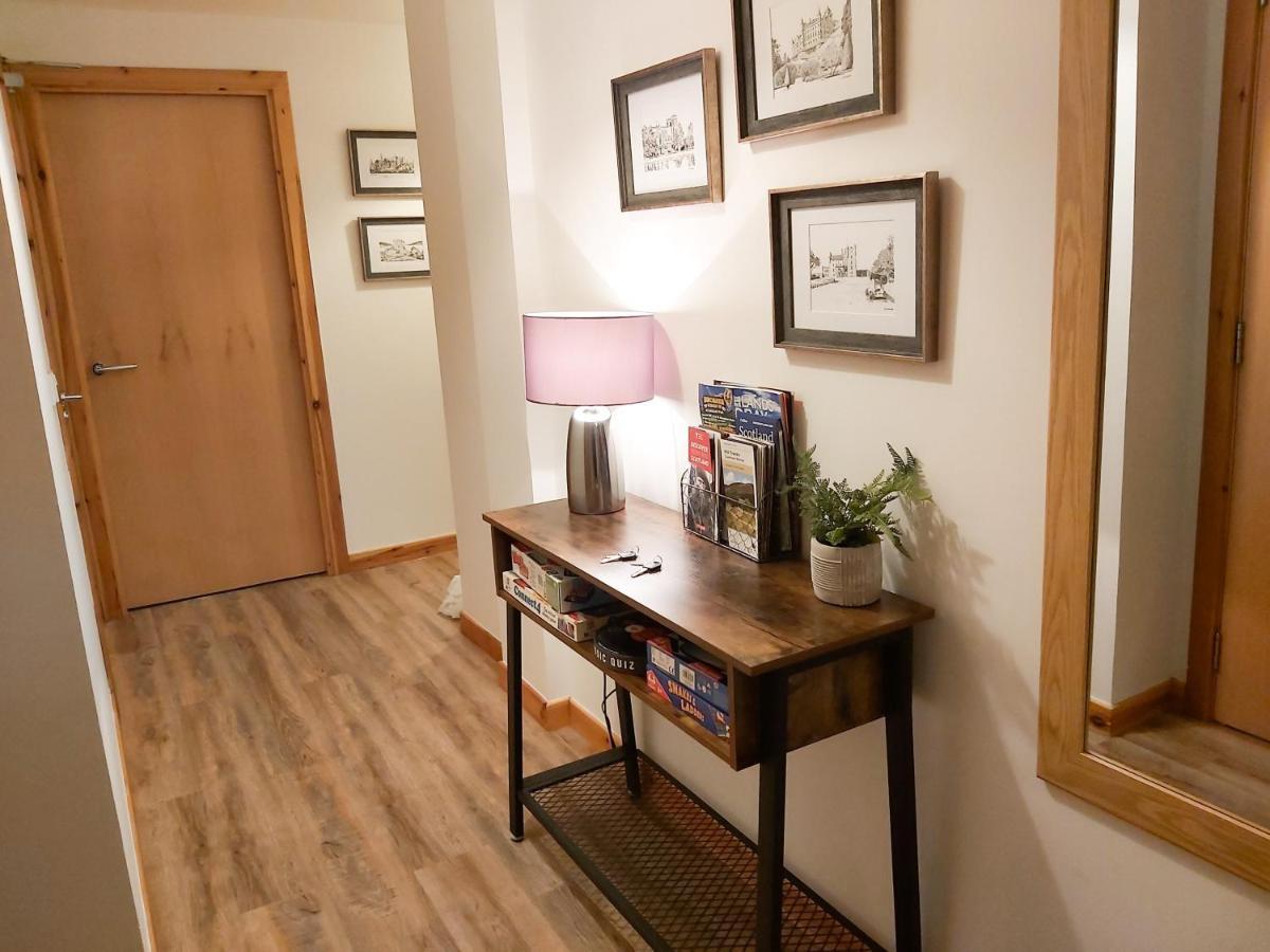 Inverness City Centre Apartment With Elevator And Google Chromecast Exterior foto